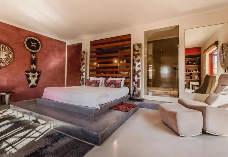 Luxury room