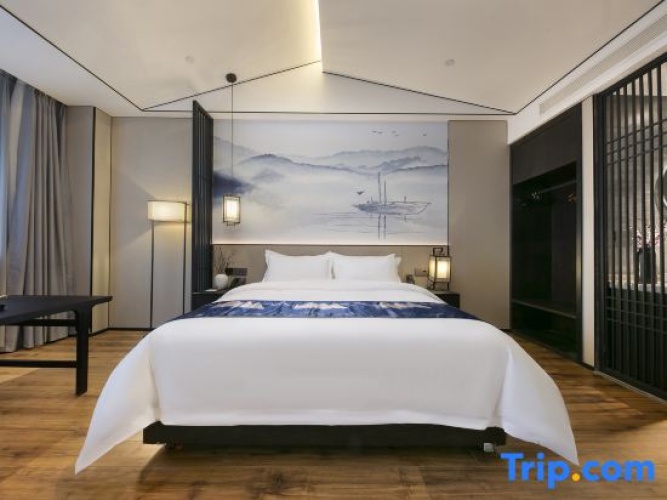 Standard Double room with courtyard view