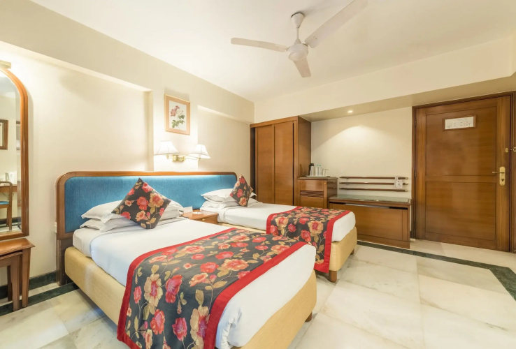 Hotel Parle International