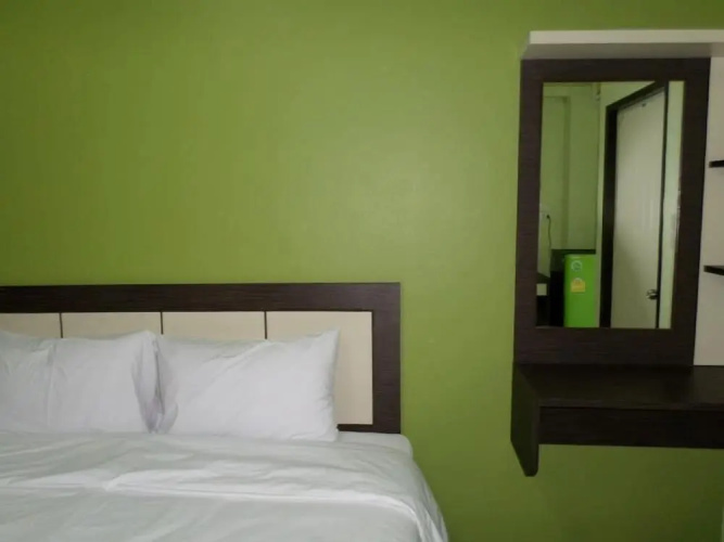 Thanaphat Apartment