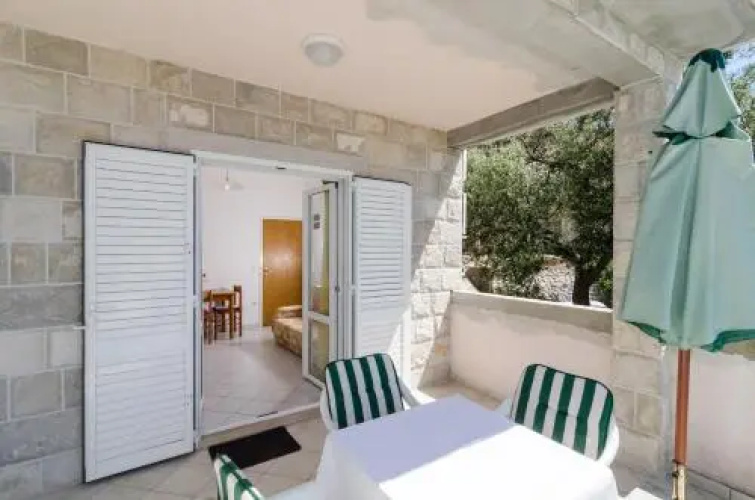 Azzurra Apartments