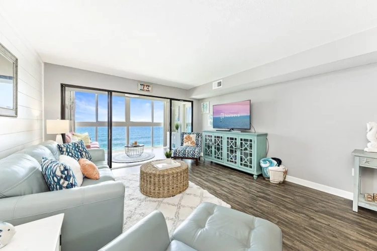 2 Bedrooms Standard room beachfront