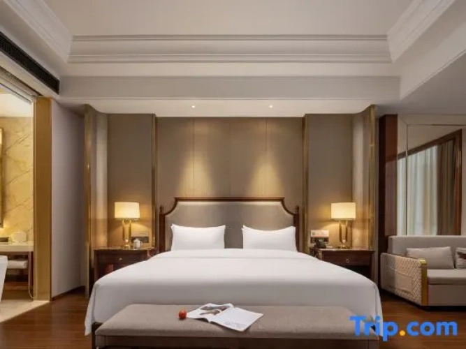 Business Double room with river view