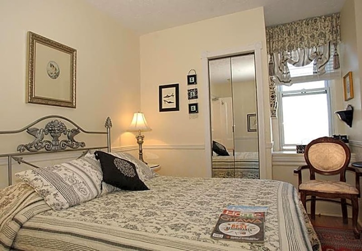 23 Double room