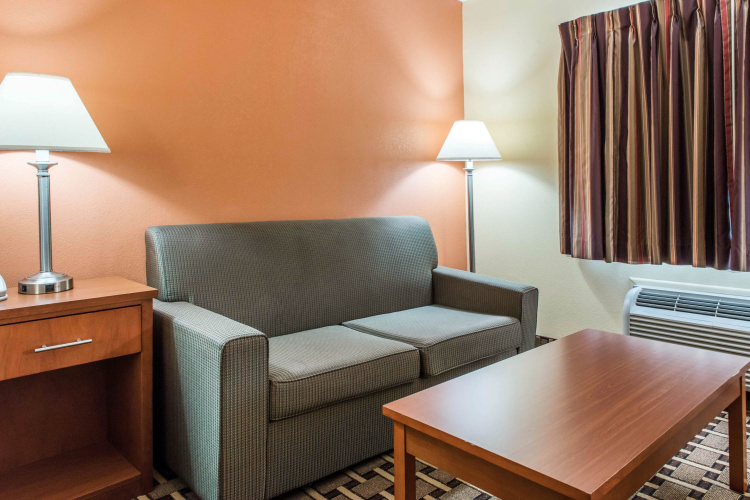 Comfort Inn & Suites Caldwell