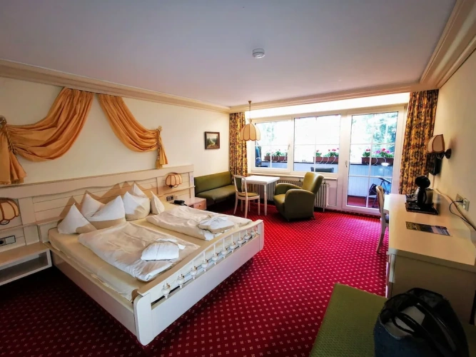 Comfort Double room with balcony and with lake view