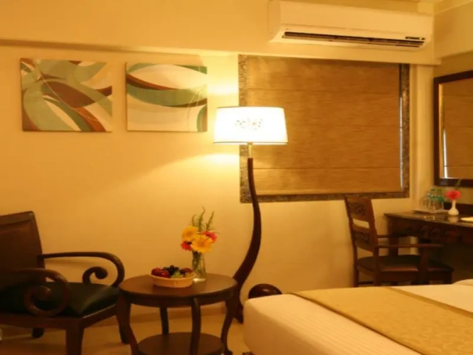 Standard Club room