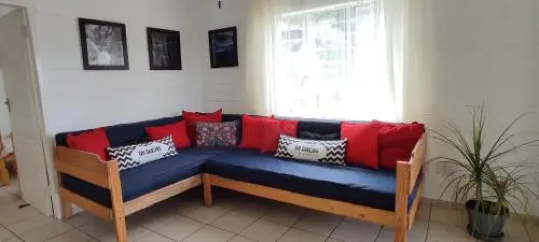 19 Marina Glen