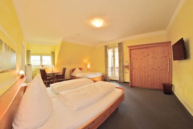 Standard Quadruple room