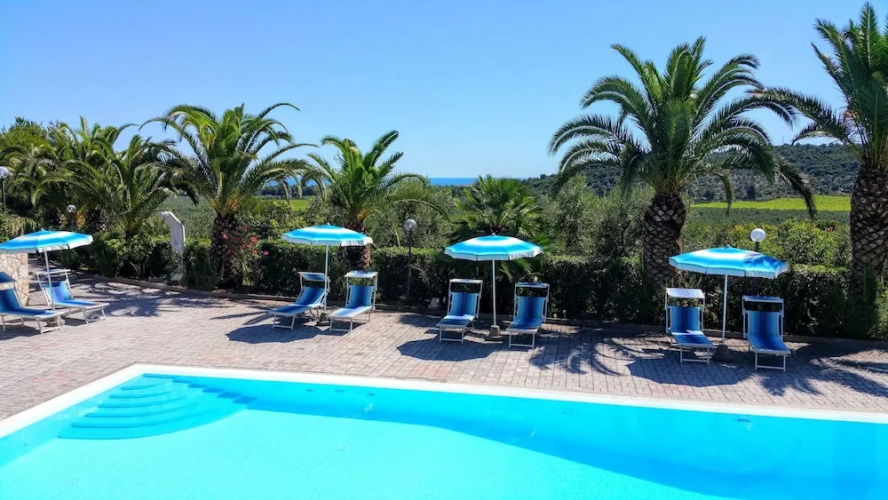 Case con piscina - Residence Amica