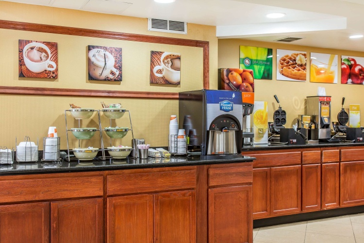 Quality Inn & Suites Middletown - Newport photo 22