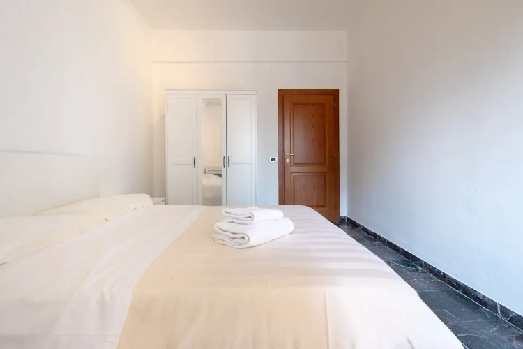 Novoli 4 Bedrooms by Mmega