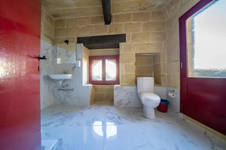 Ta' Pinu B&B