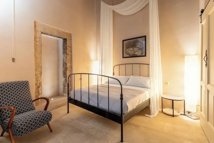 Charming Nest with Terrace by Wonderful Italy