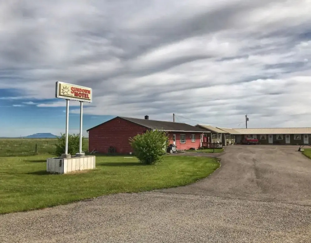 Sundown Motel