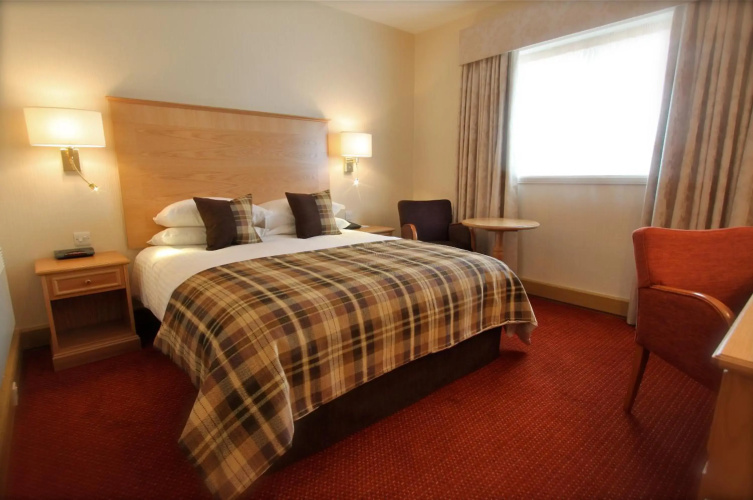 Atholl Hotel