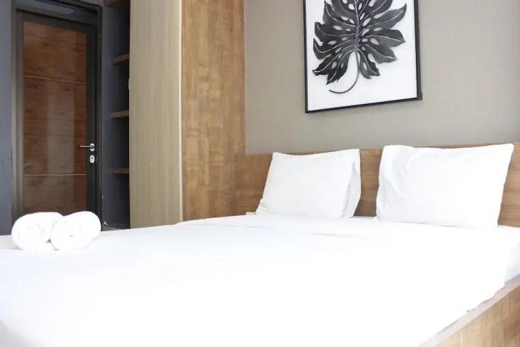 Artistic & Scenic Studio at Gateway Pasteur near Cimahi