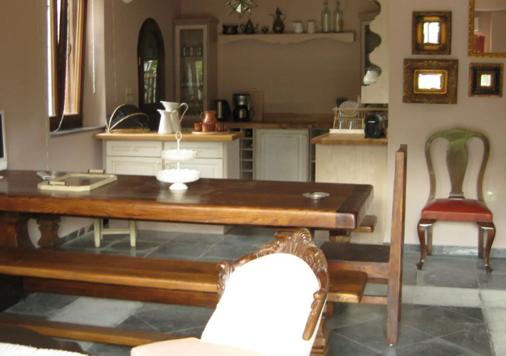 Traditional Hotel IANTHE