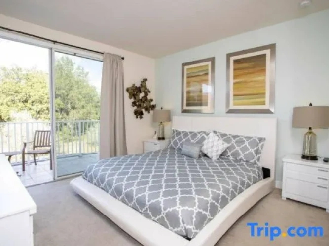 Serenity Resort 3 Bedroom Vacation Home 17419
