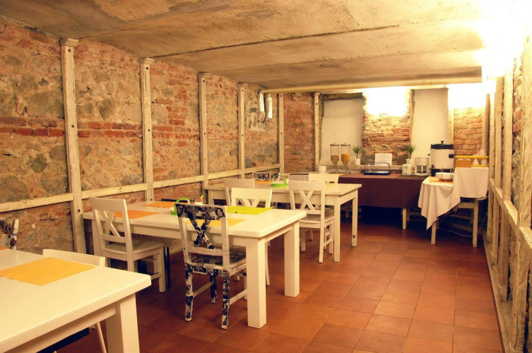 Lavele Hostel