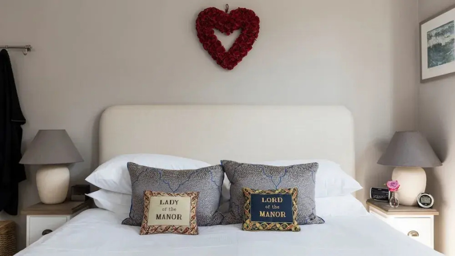 Beautiful 2BR flat right by Clapham Common