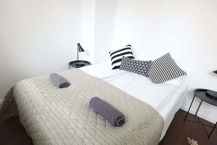 2ndhomes Bright 1BR Home in Kamppi