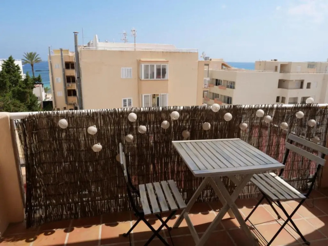 Bonito apartamento a 20m del mar
