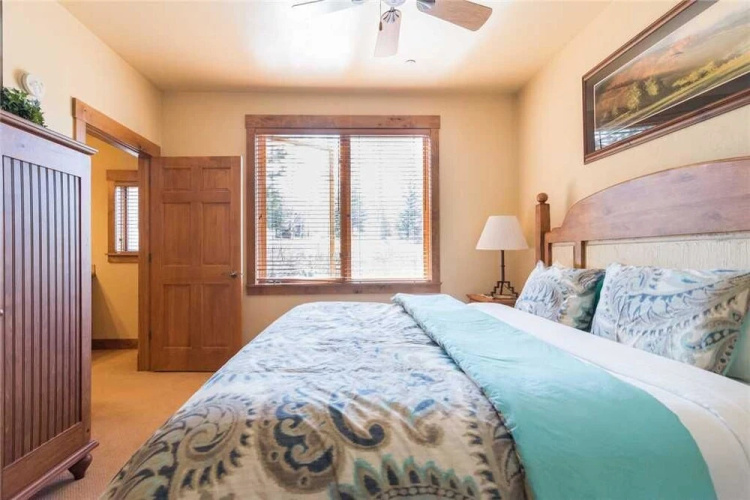 2104 Timberline Lodge, Trappeur's Crossing Apartment 2