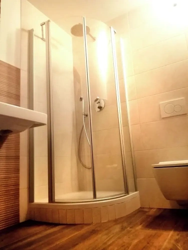 1 Bedroom Economy Double room with mountain view