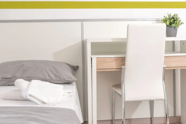 Comfort Rooms
