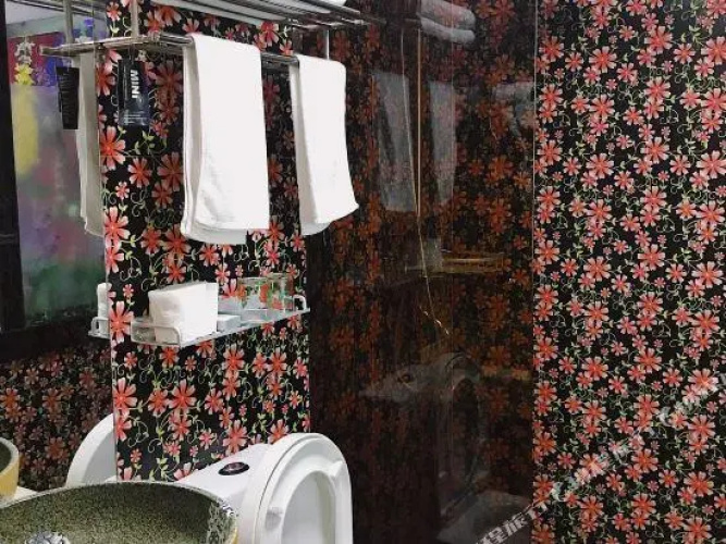 Shanghai Qitian Choice Hotel