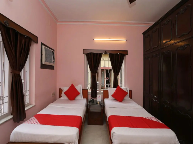 OYO 16495 Kolkata Inn