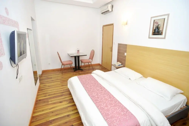Suite