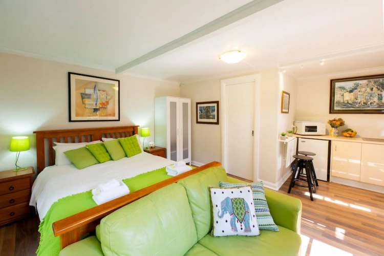 Comfort Double Suite with garden view