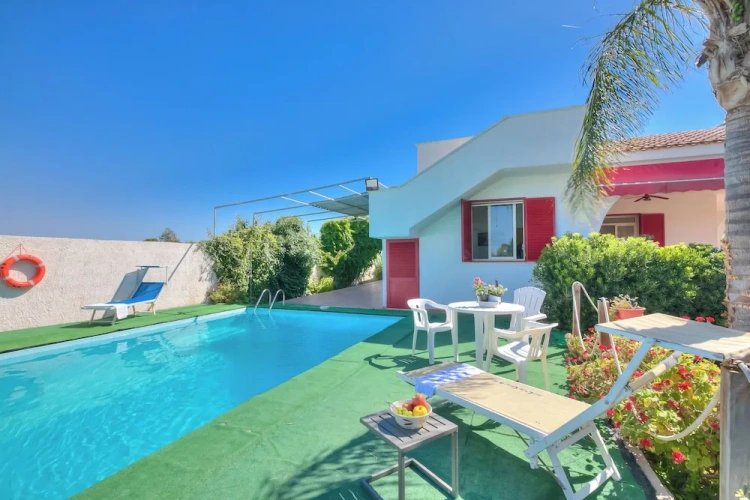 Standard Villa