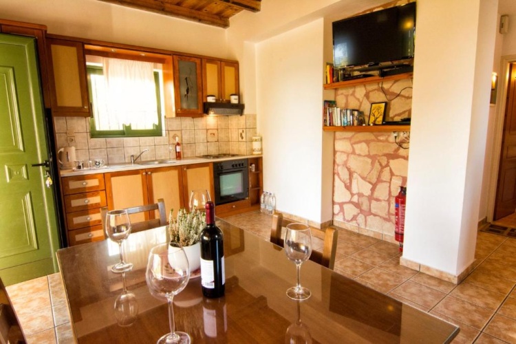 2 Bedrooms Cottage