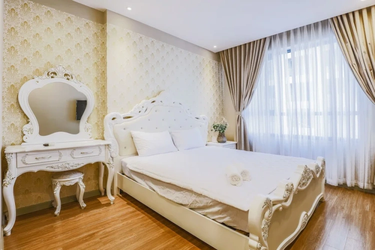 3 Bedrooms Deluxe Apartment with balcony