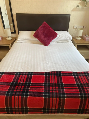 Diamonds Lodge Ltd
