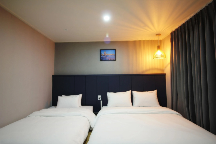 Hotel Bronze