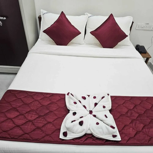 Deluxe room with courtyard view