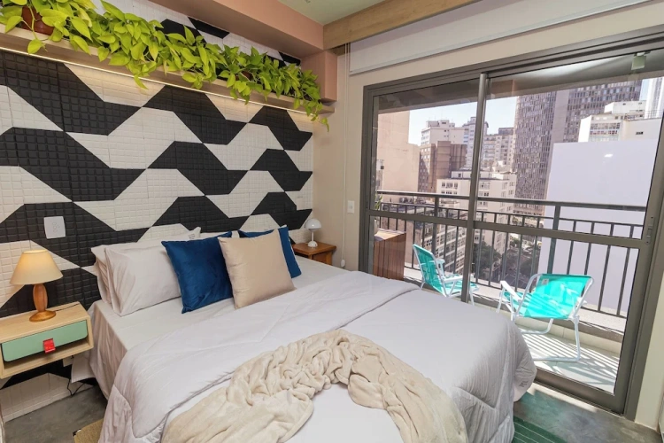 Apartment with balcony