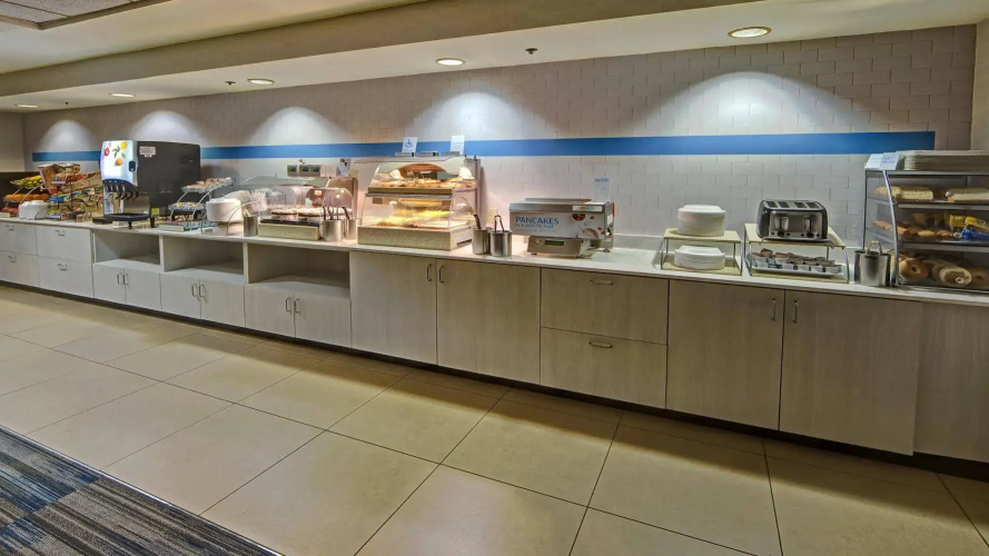 Garner Hotel Murfreesboro West by IHG