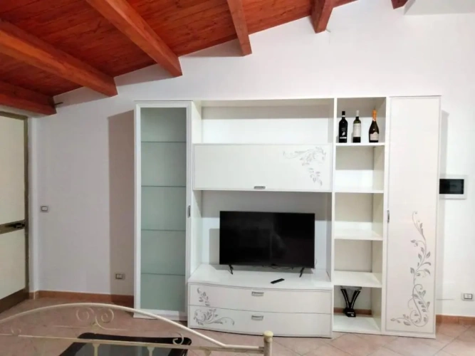 2 Bedrooms Cottage