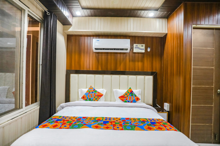 Fabhotel Jms Residency
