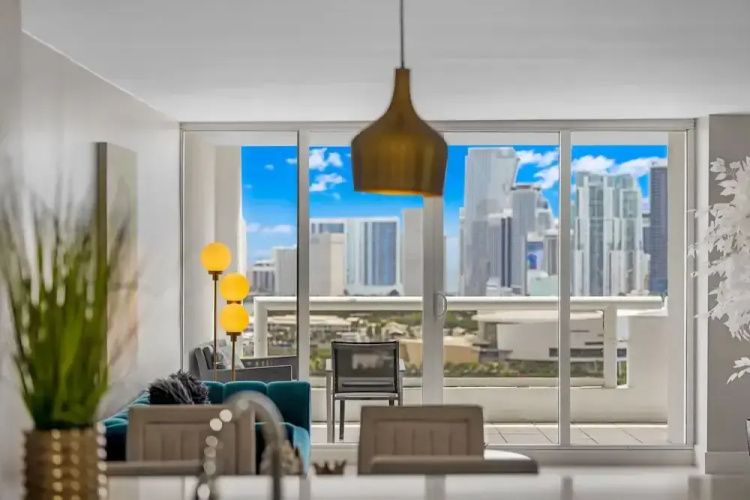 Sun Style Space 3BR Grand