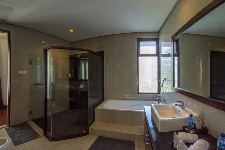 3 Bedrooms Villa with view
