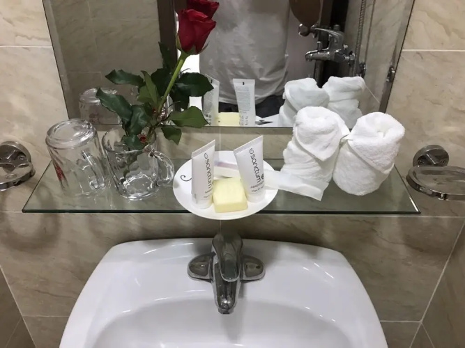 100 Apartment