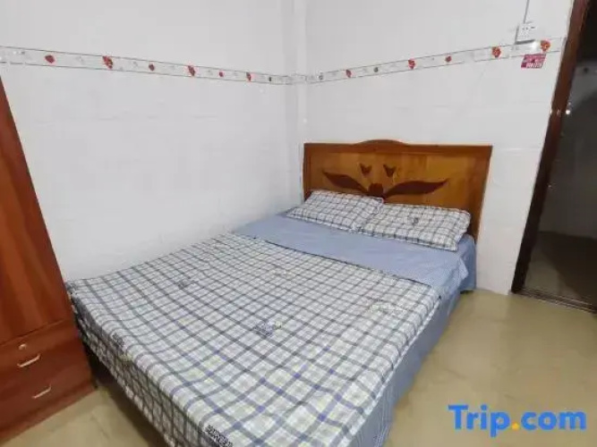 Nanning Lingshan Apartment