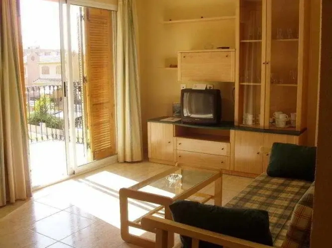 2 Bedrooms Apartment with balcony