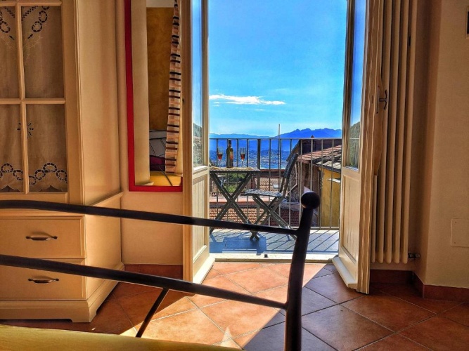 Standard Quadruple room with balcony